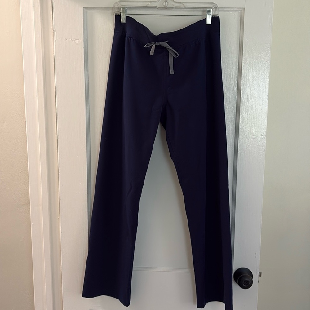Livingston Basic Scrub Pants